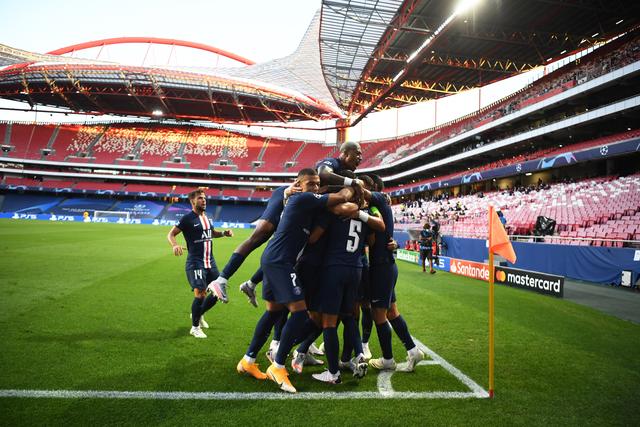 休斯敦公开赛伍德兰德领先窦泽成T8 李昊桐遭淘汰