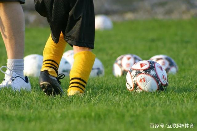解说：对杨瀚森新秀赛季的投射有些失望 他和克林根差距明显